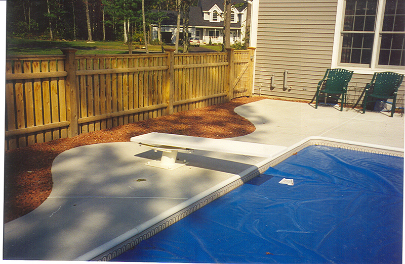 Swimming pool and hand finished concrete project example 204